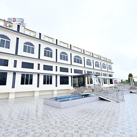 Vedika Garden Hotell Āmbavna Eksteriør bilde